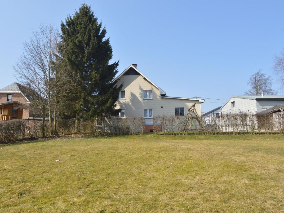 Traditional Holiday Home In B Tgenbach With Sauna بوتغينباخ المظهر الخارجي الصورة